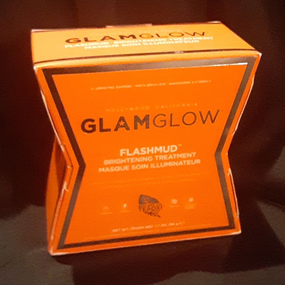 Glamglow Flashmud brightening treatment